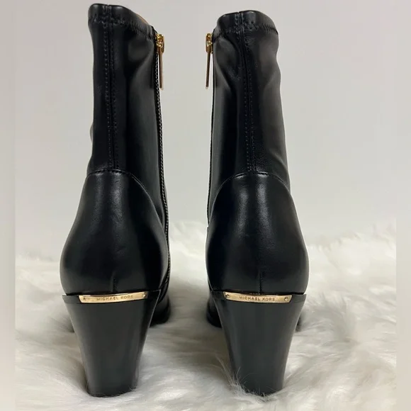 Michael Kors Dover Pointed Toe High Heel Bootie In black Size 10 NWOB